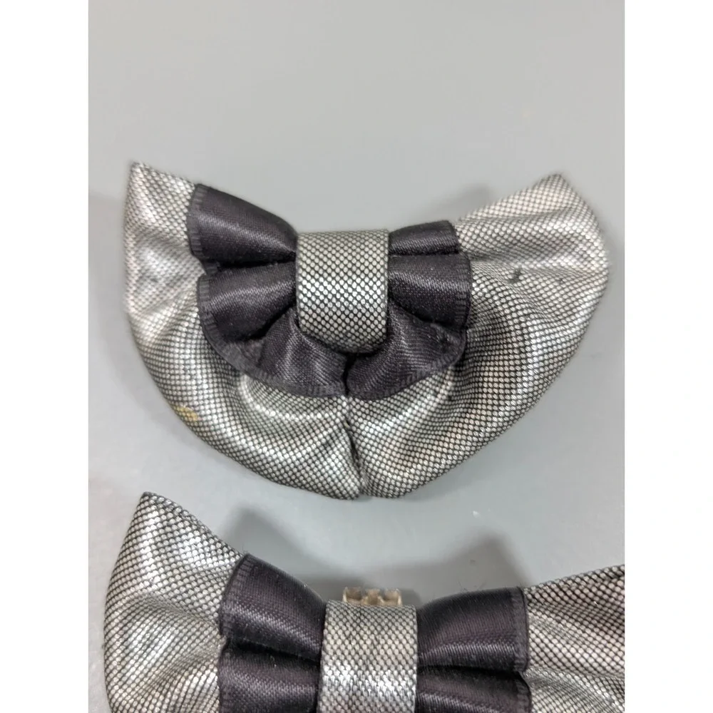 Vintage‎ 80s 90s Retro Y2K Gray Black Metallic Ribbon Bow Shoe Clips